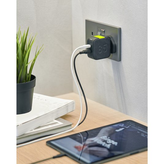 InstantCharger 65W 2 USB - White - Powerful USB-C and USB-A GaN PD charger - Front image number null